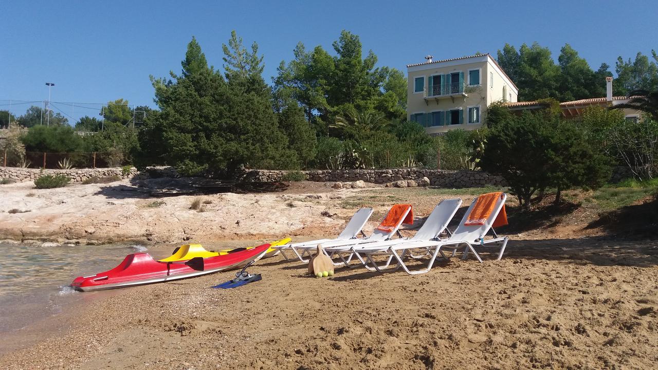 Electra Beachfront Villa クラニディ エクステリア 写真